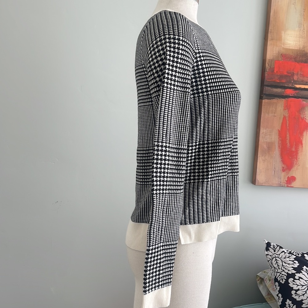 H&M houndstooth Sweater size XS zipper back - Picture 4 of 7